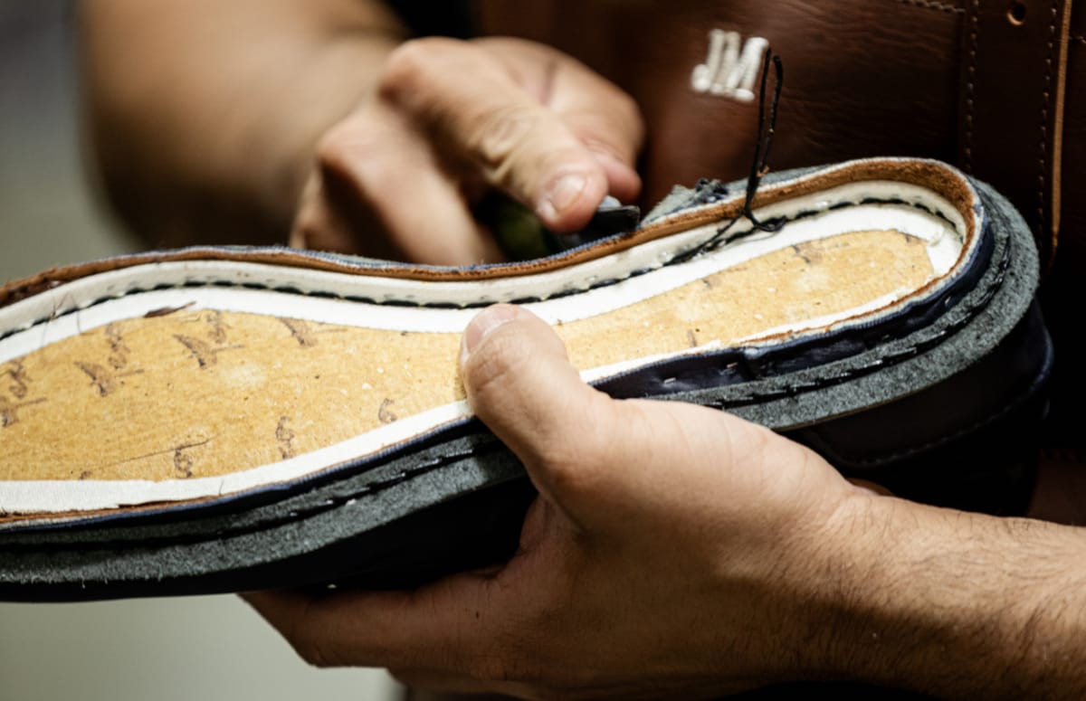 finishing the welt
